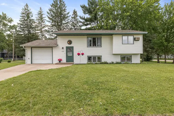 602 1st Avenue Se, Little Falls, MN 56345