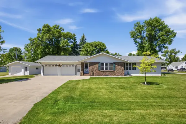 301 Mckinley Avenue W, Ulen, MN 56585