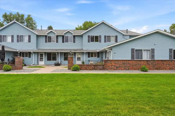 193 96th Lane Ne, Minneapolis, MN 55434