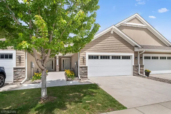 605 Liberty Way, Vadnais Heights, MN 55127