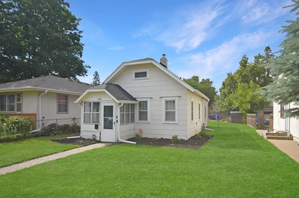 1842 Arlington Avenue E, Saint Paul, MN 55119 - #1