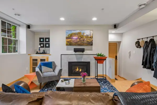 1926 Pleasant Avenue #101, Minneapolis, MN 55403
