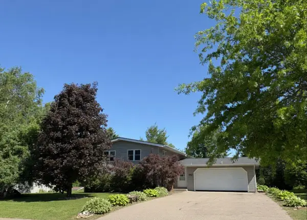 742 W Dale Street, Ellsworth, WI 54011