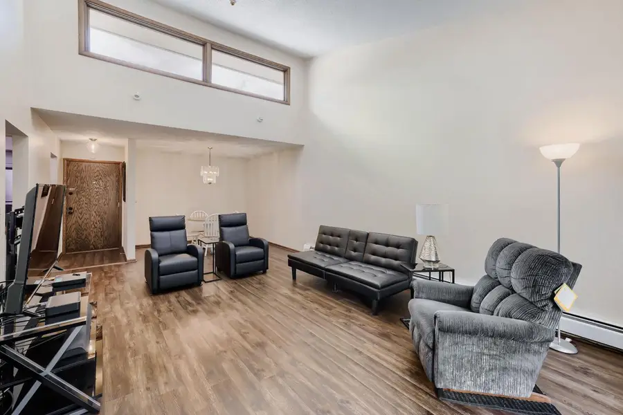 12600 Parkwood Drive #313, Burnsville, MN 55337 - #3