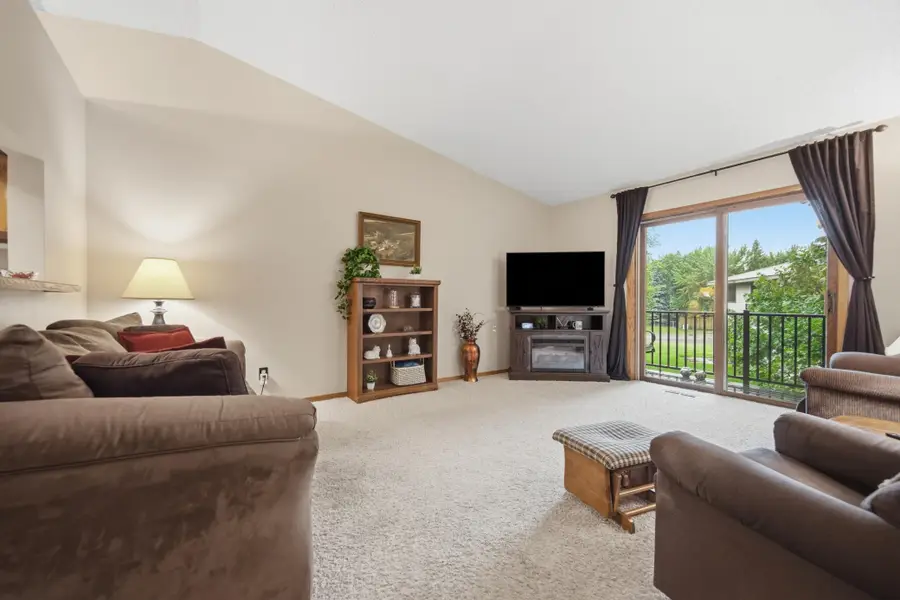 11137 Edgewood Circle N, Champlin, MN 55316 - #3