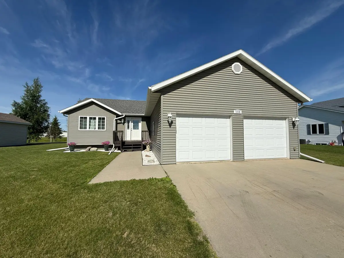 1215 Wendt Drive, Thief River Falls, MN 56701 - #1