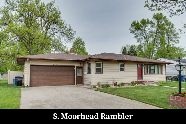 1821 16th Street S, Moorhead, MN 56560