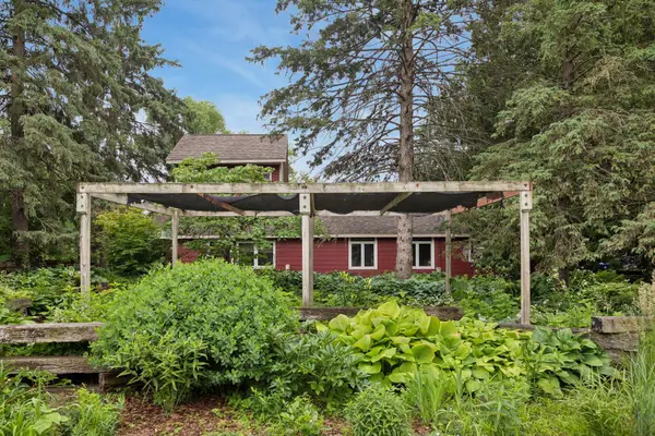 1140 Harbor Lane N, Minneapolis, MN 55447