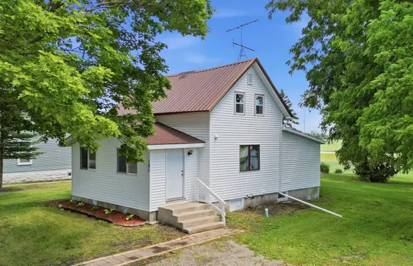 104 N Secor Street, Bricelyn, MN 56014