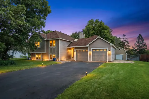 12013 Aztec Street Nw, Minneapolis, MN 55433