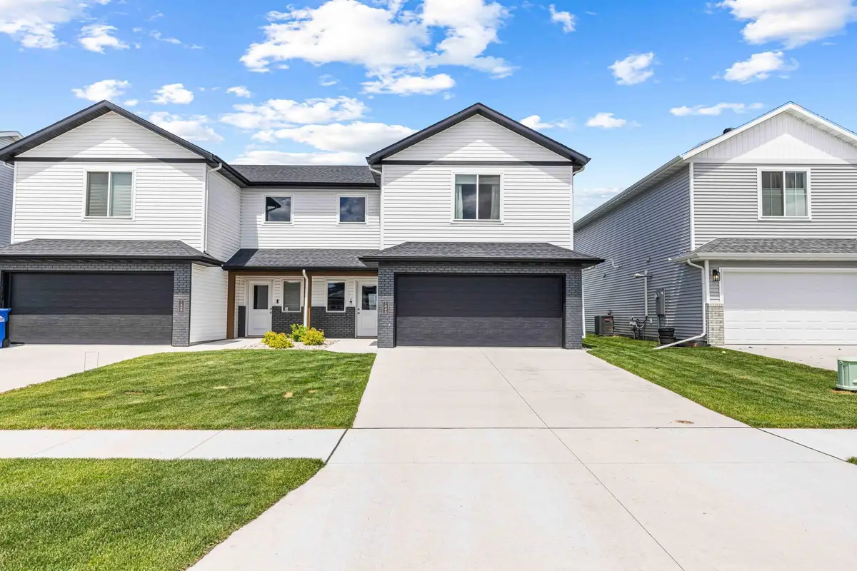 1445 68th Avenue S, Fargo, ND 58104 - #1