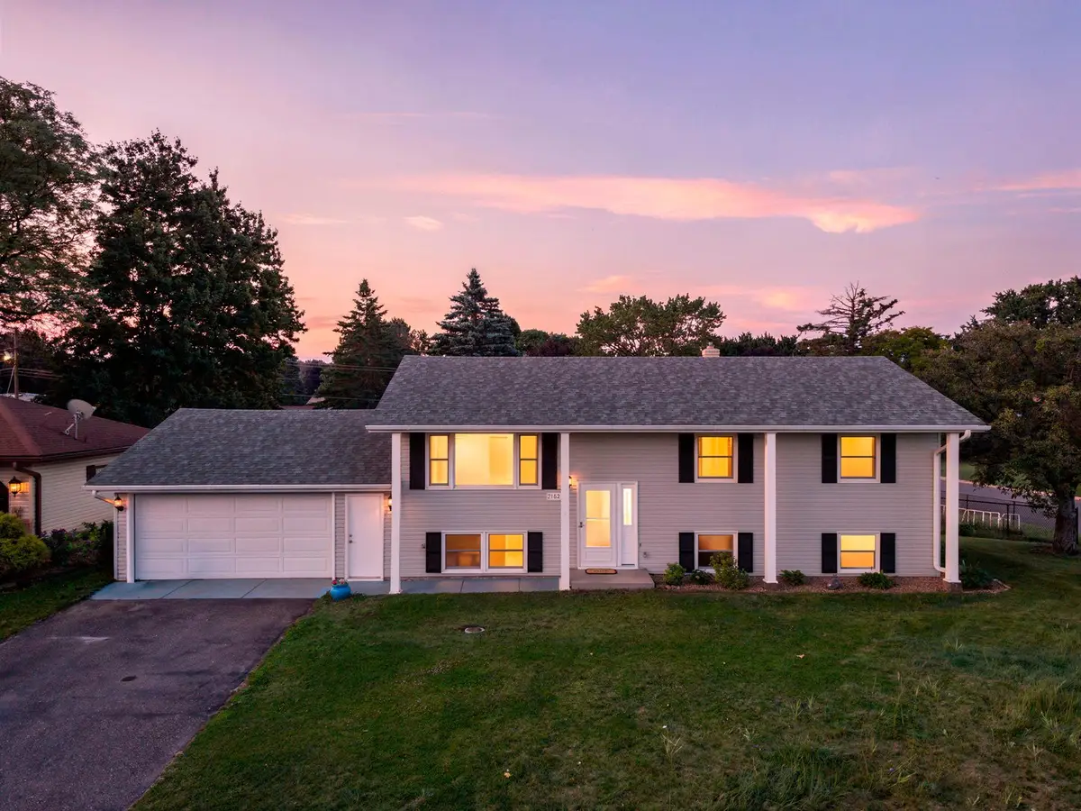 2162 Maple Lane E, Maplewood, MN 55109 - #1