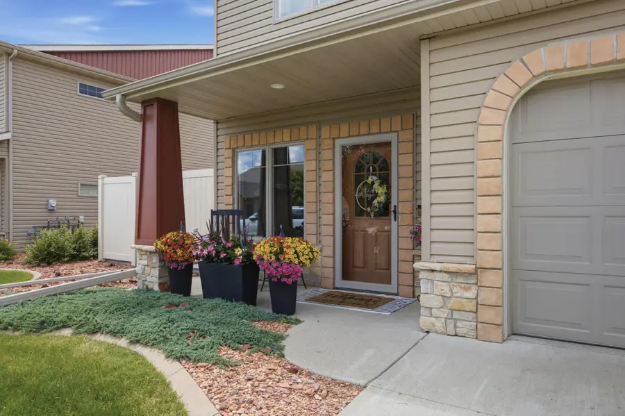 430 19th Avenue W #F, West Fargo, ND 58078 - #3