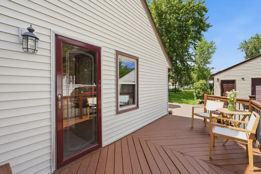 2145 County Road E E, Saint Paul, MN 55110 - #3