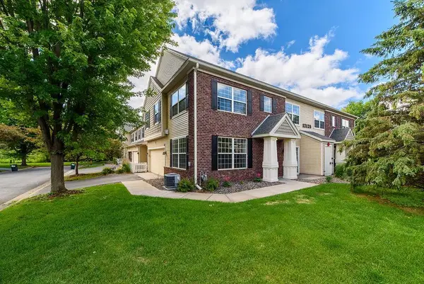 12125 Vermillion Street Ne #E, Blaine, MN 55449
