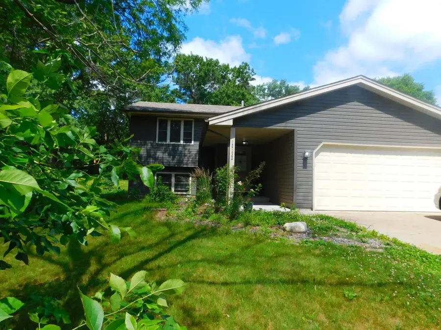 12132 Jefferson Street Ne, Blaine, MN 55434 - #2