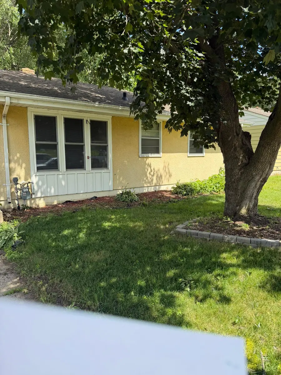 1381 Mechanic Avenue, Saint Paul, MN 55106 - #2