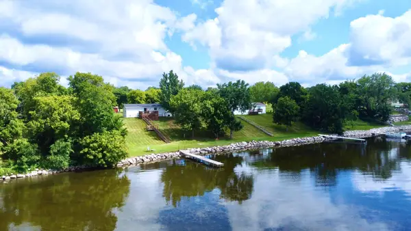 84065 Ridge Creek Drive, Clinton, MN 56225