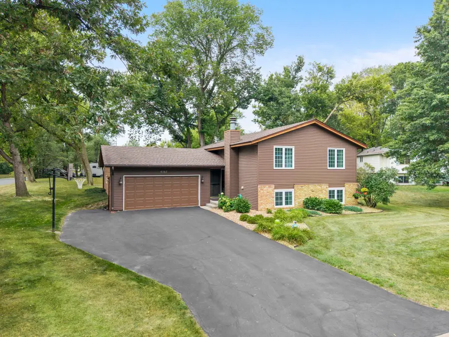 4567 Kirkwood Circle, Eagan, MN 55123 - #2