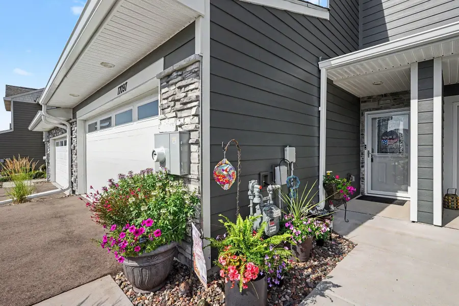17097 Dysart Place, Lakeville, MN 55044 - #2