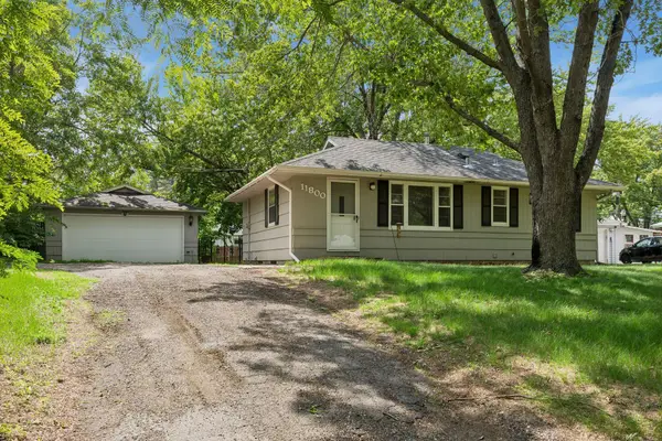 11800 Magnolia Street Nw, Coon Rapids, MN 55448