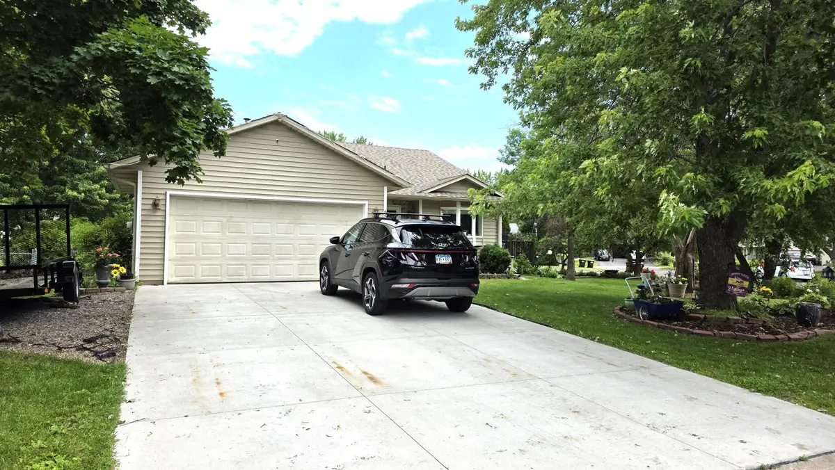 6546 Upper 22nd Street N, Oakdale, MN 55128 - #1