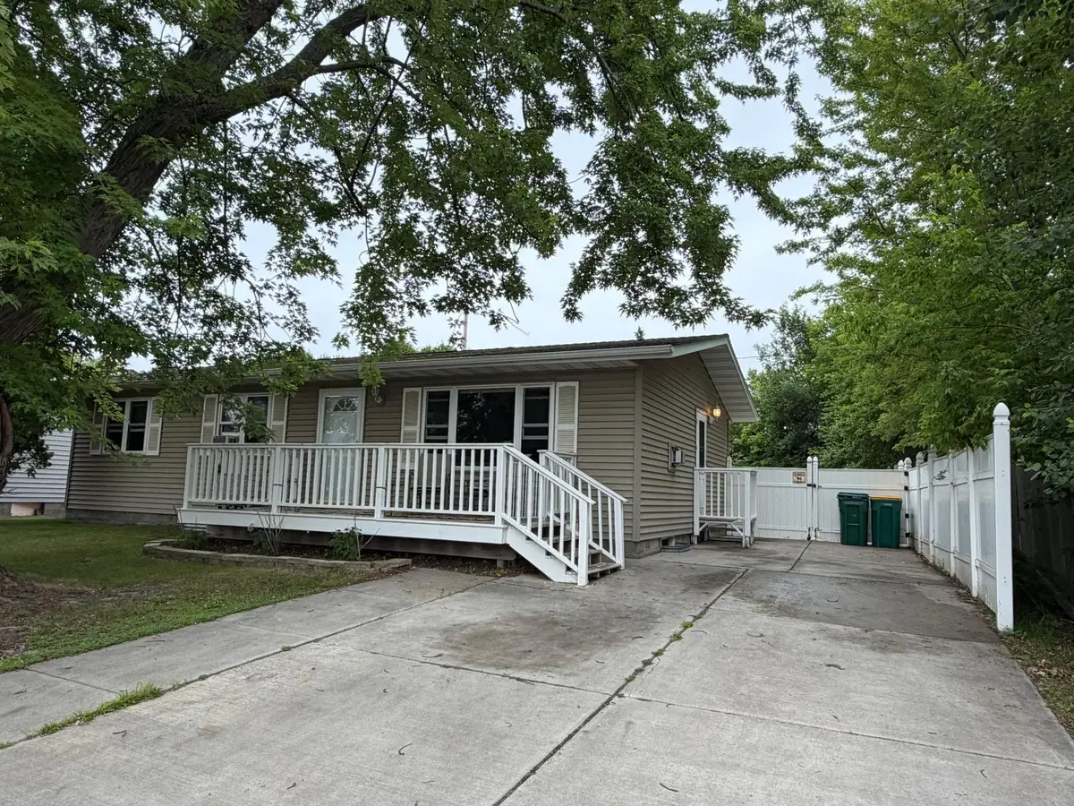 121 SE 10th Street, Grand Rapids, MN 55744 - #1