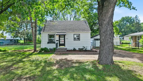 8734 Portland Avenue S, Bloomington, MN 55420