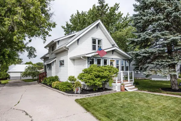 116 Juniper Avenue E, Frazee, MN 56544