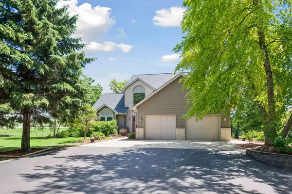 5453 124th Court E, Northfield, MN 55057