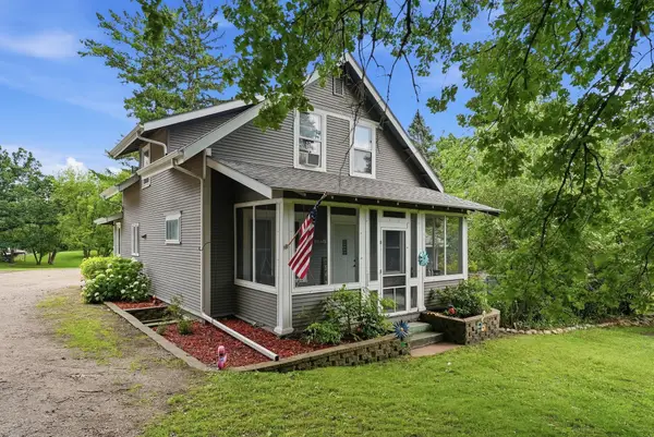 219 Main Street N, New London, MN 56273