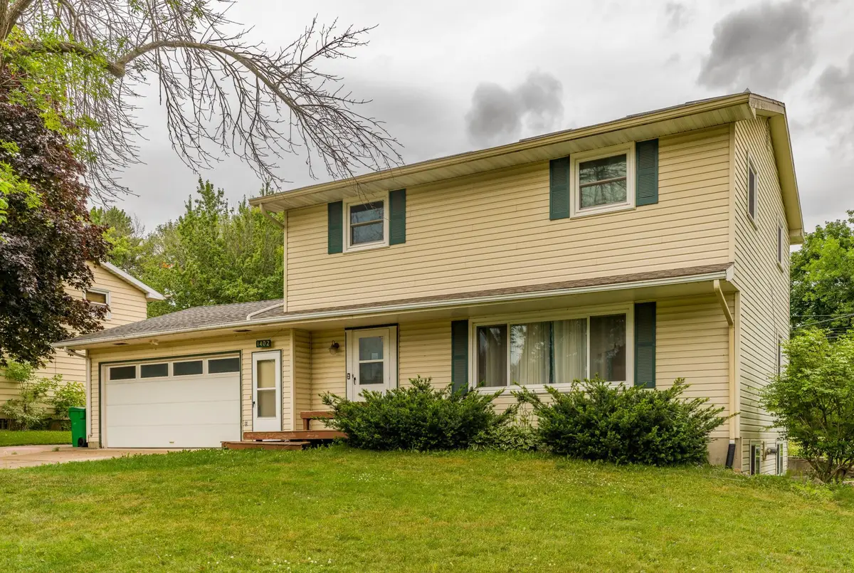 1402 Southview Lane, Albert Lea, MN 56007 - #1