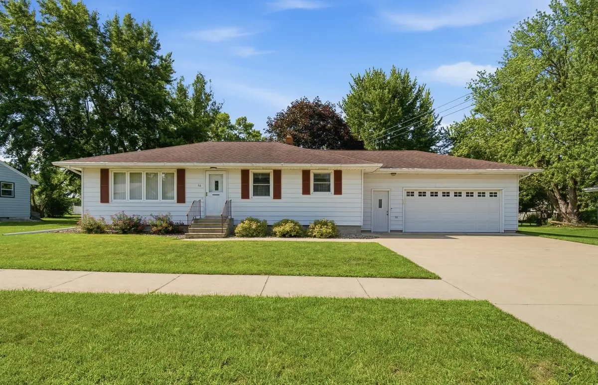 16 Minnesota Avenue W, Minnesota Lake, MN 56068 - #1