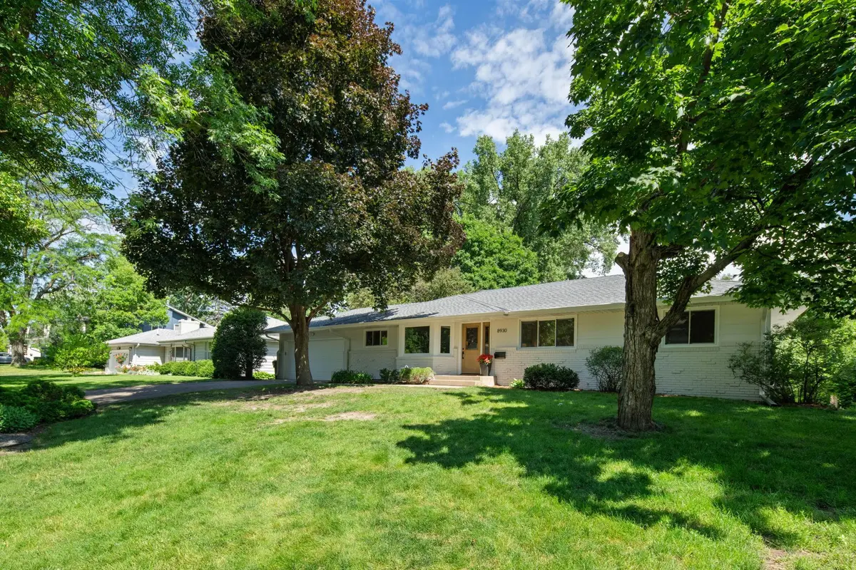 8930 N Minnehaha Circle, Minneapolis, MN 55426 - #1