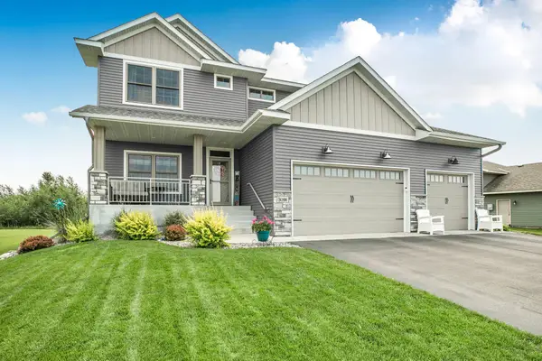 3098 Nottingham Road S, Saint Cloud, MN 56301