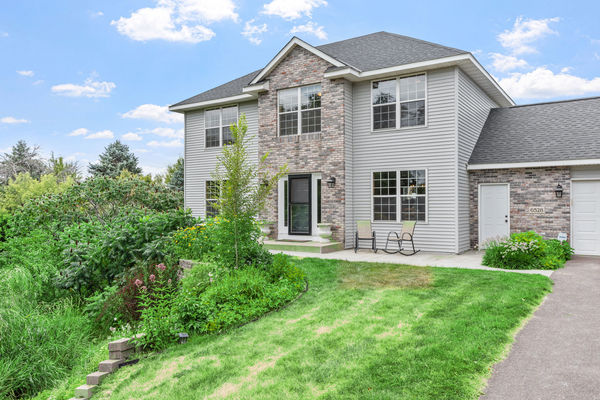6528 210th Lane Court N, Forest Lake, MN 55025