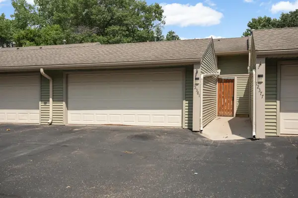 12381 Drake Street Nw, Minneapolis, MN 55448