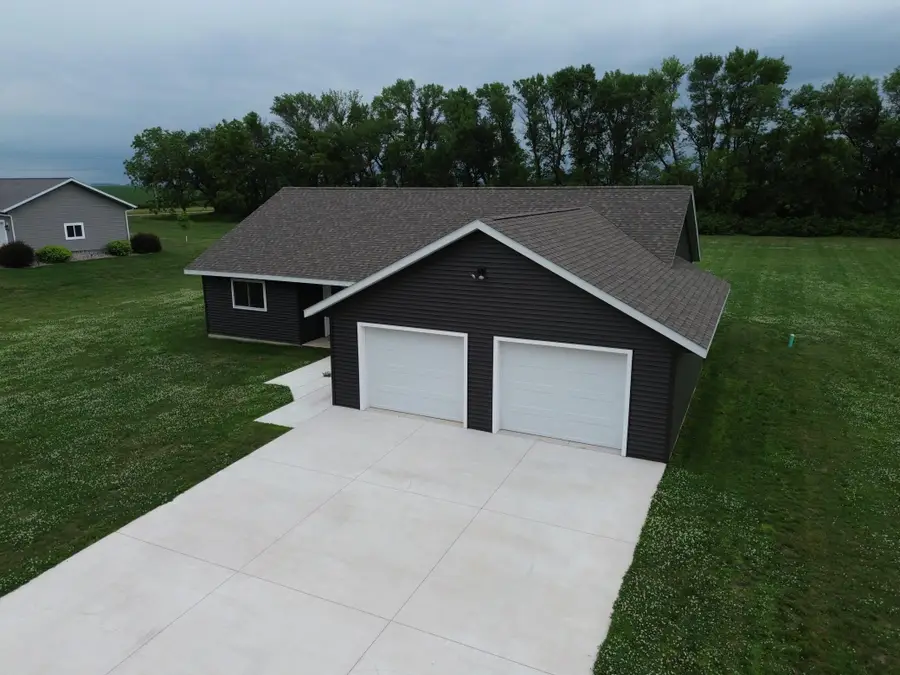141 Washington Street, Walnut Grove, MN 56180 - #3
