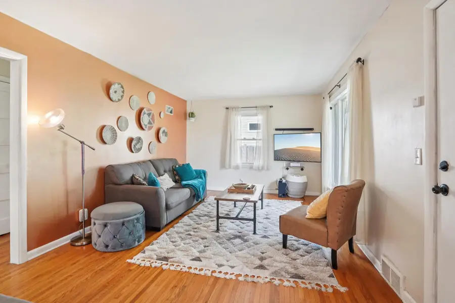 2704 Alabama Avenue S, Minneapolis, MN 55416 - #2