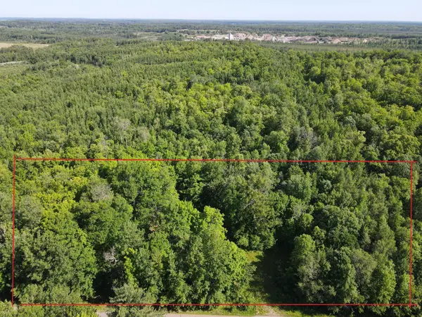 2803 Deschepper Drive, Grand Rapids, MN 55744