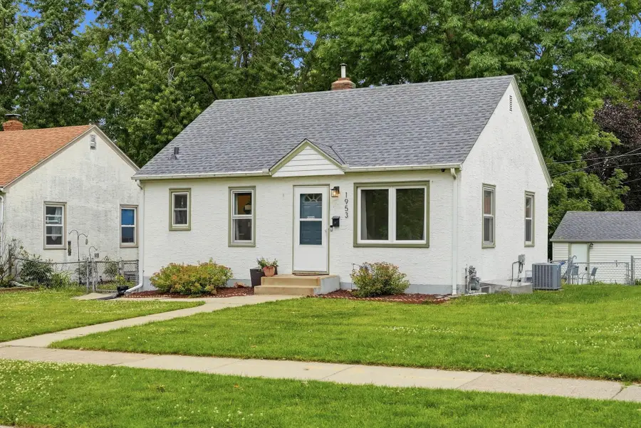 1953 Nebraska Avenue E, Saint Paul, MN 55119 - #2