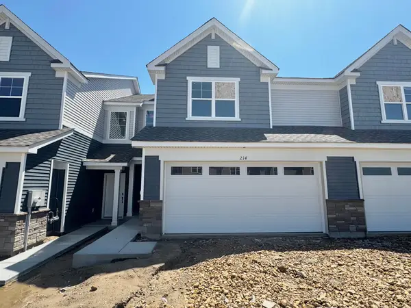 214 Huntington Drive, Waconia, MN 55387