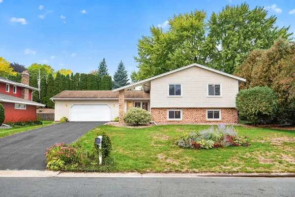 4409 Flag Avenue N, Minneapolis, MN 55428
