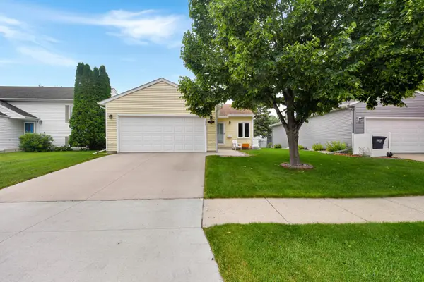 1510 28th Avenue S, Fargo, ND 58103