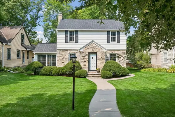 5620 Dupont Avenue S, Minneapolis, MN 55419