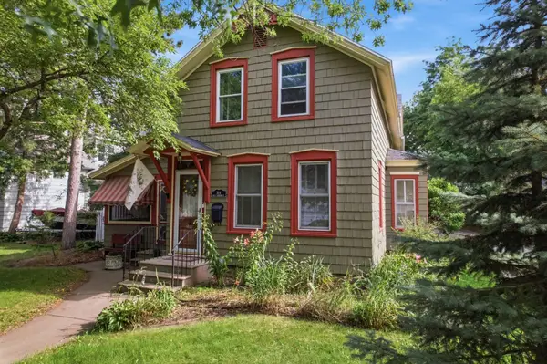 364 W Sanborn Street, Winona, MN 55987