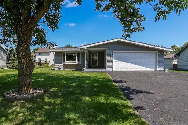 1470 5th Avenue, Baldwin, WI 54002