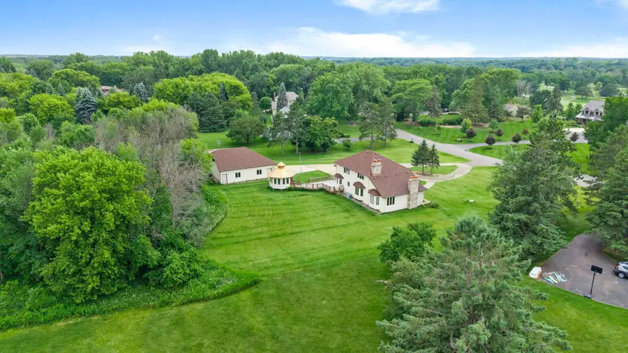6 Lacosta Drive, Saint Paul, MN 55110 - #3