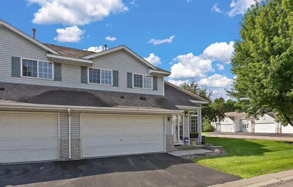 317 Creekside Drive, Buffalo, MN 55313