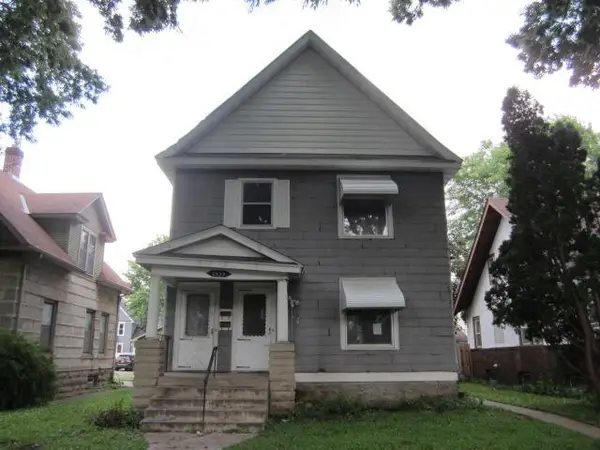 1535 Adams Street Ne, Minneapolis, MN 55413